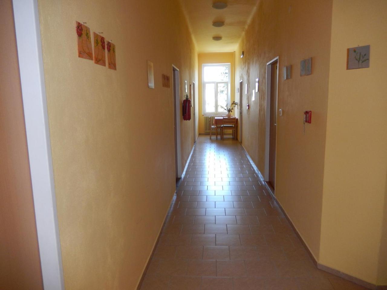 Penzion Manetin U Sv. Barbory Ξενοδοχείο Εξωτερικό φωτογραφία
